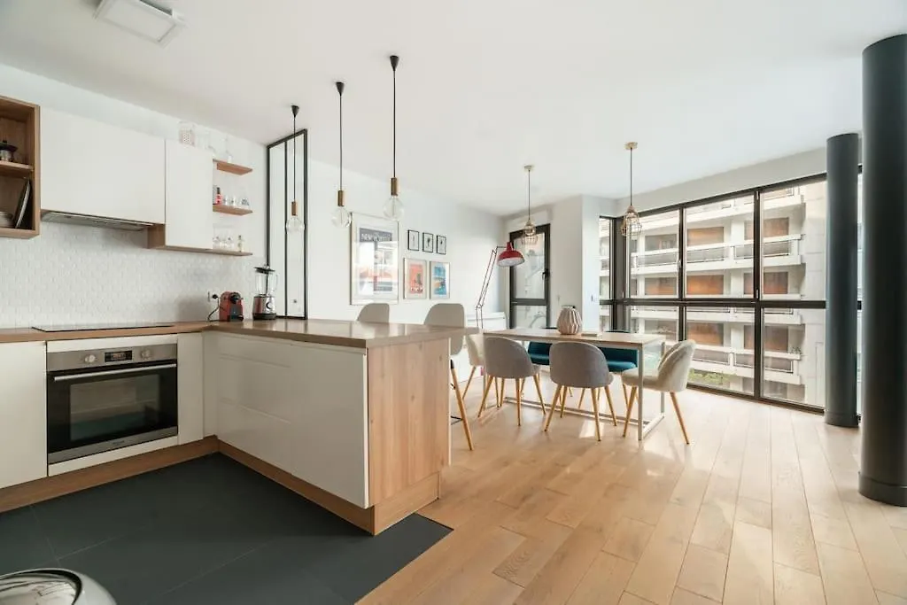 Montmartre Apartment Paris